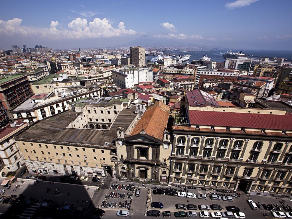Di 80 M² Con 3 * Napoli